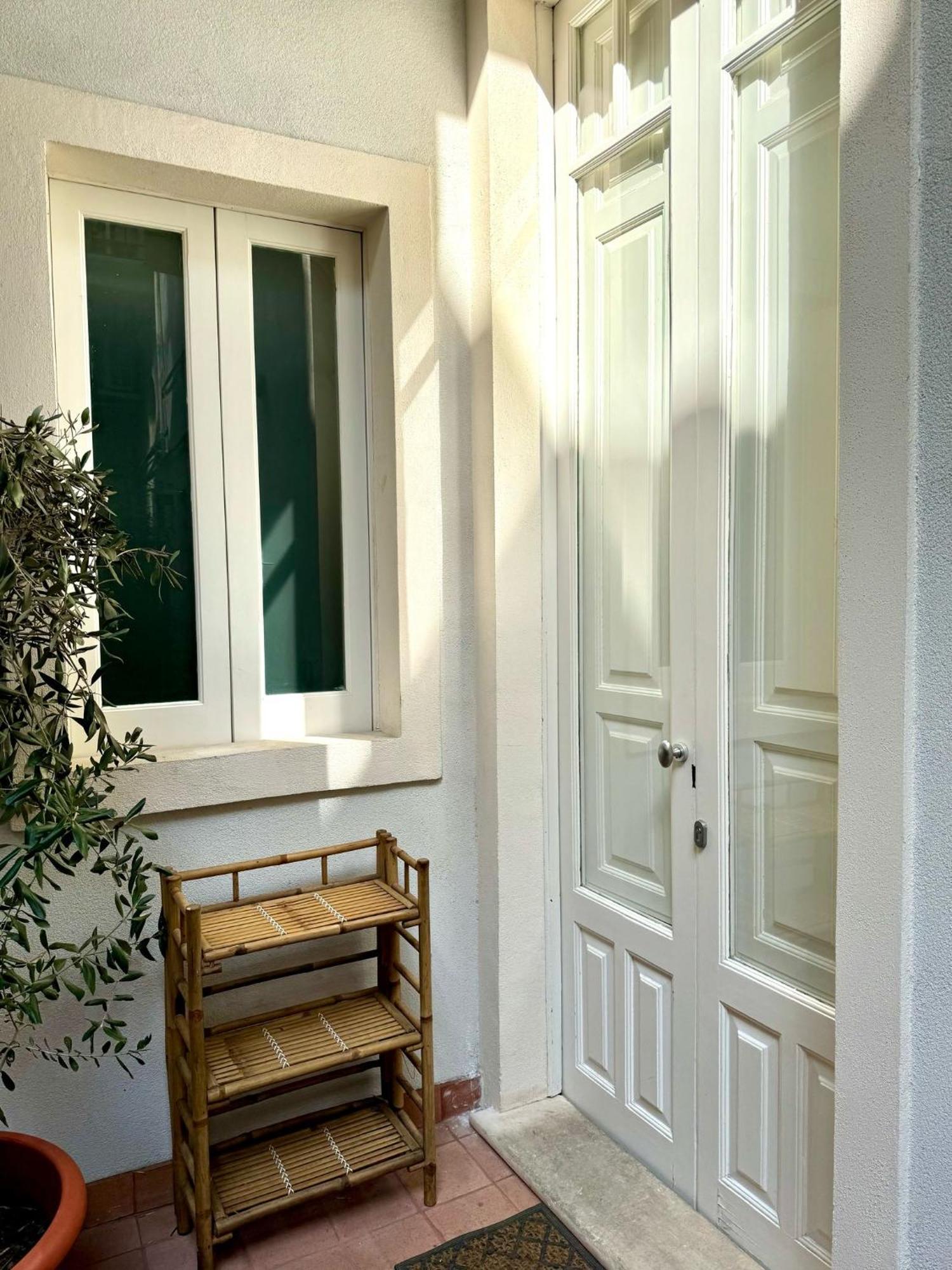 Cortile Nobile Luxury Suites Aeroporto di Catania Fontana Rossa Esterno foto