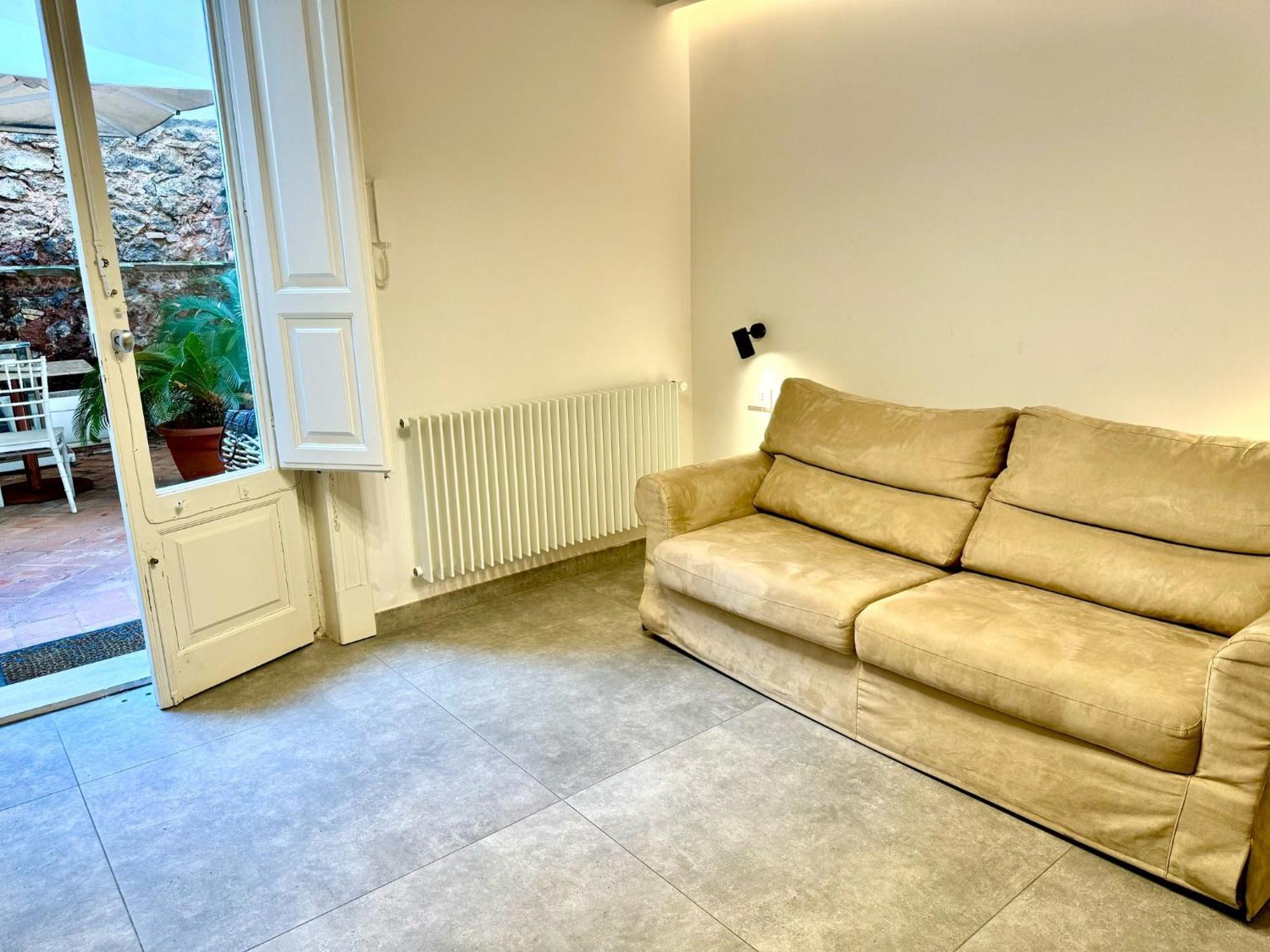 Cortile Nobile Luxury Suites Aeroporto di Catania Fontana Rossa Esterno foto