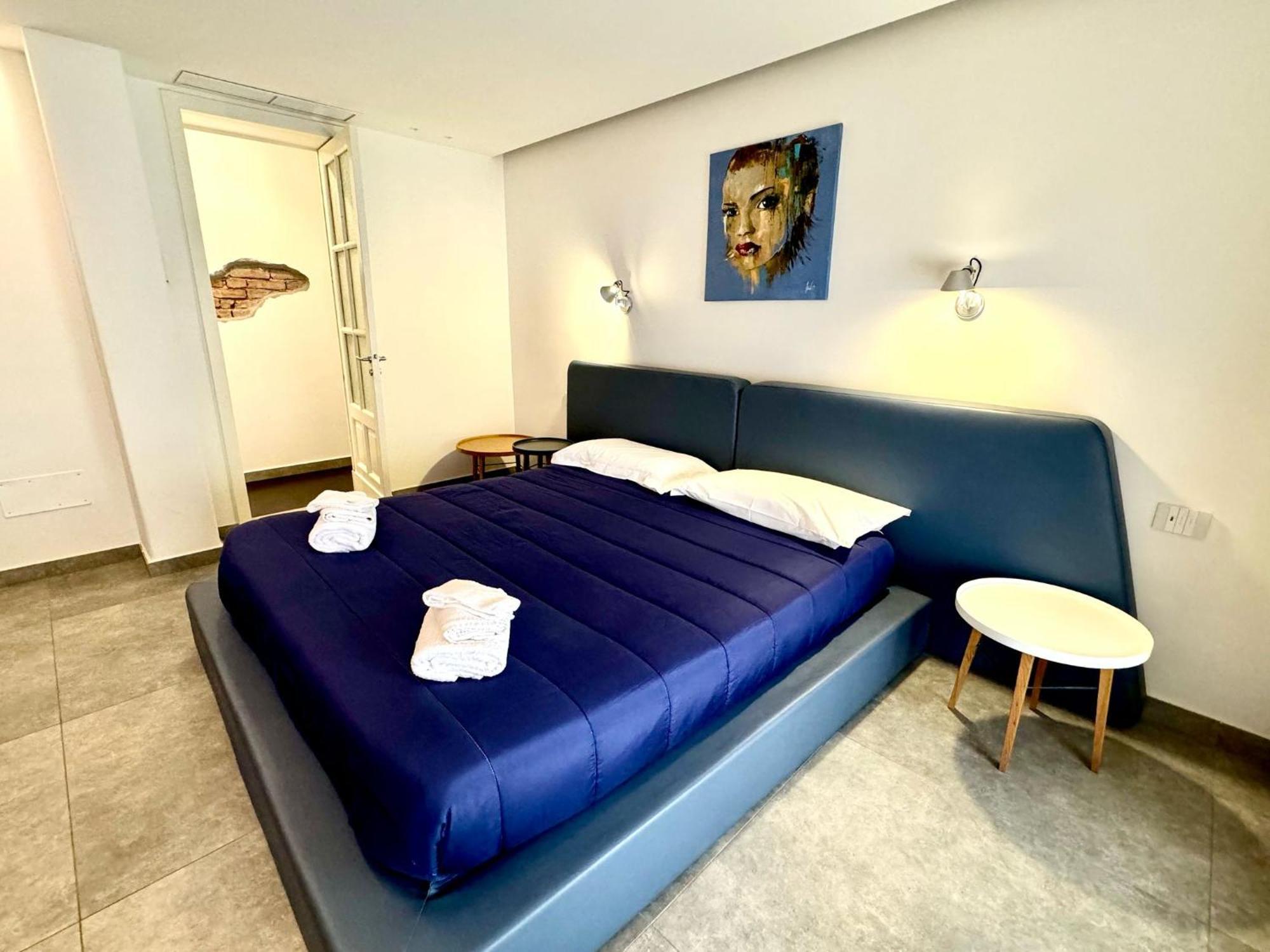 Cortile Nobile Luxury Suites Aeroporto di Catania Fontana Rossa Esterno foto