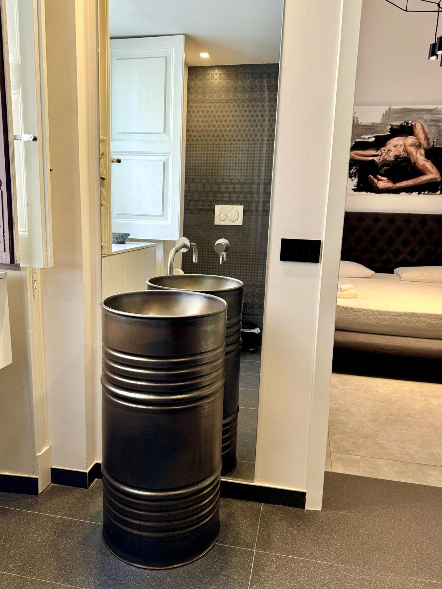 Cortile Nobile Luxury Suites Aeroporto di Catania Fontana Rossa Esterno foto